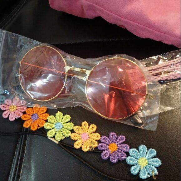 Pink HIPPIE Outfit Lg Fringe Vest Headband Peace necklace & Earrings Sunglasses - Picture 7 of 7
